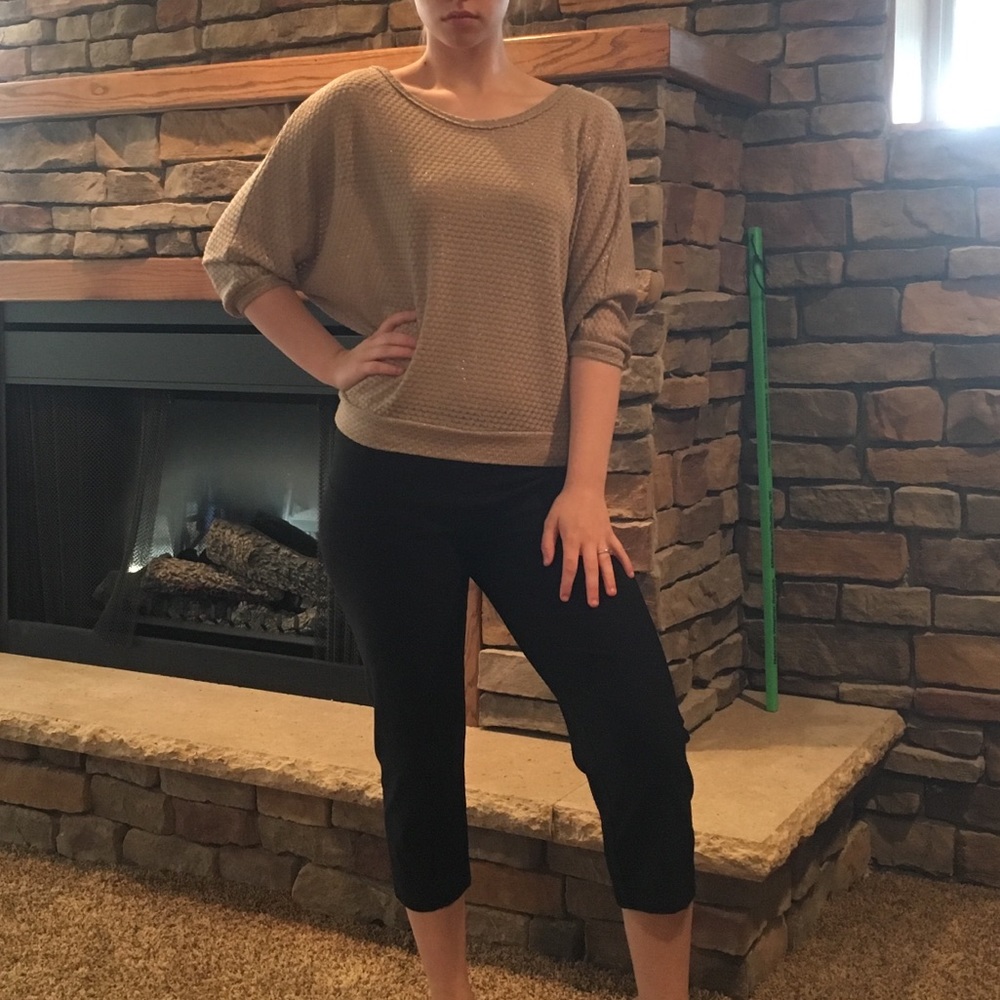Ultra Comfy! Charlotte Russe Sparkle Knit Top - Picture 2 of 8